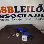 02 ETIQUETADORAS MANUAL E 01 ESTETOSCÓPIO. (NO ESTADO) ATENÇÃO! FAZER A VISITAÇÃO ANTES DE ARREMATAR, NÃO SABEMOS SE FUNCIONA, LEILÃO NÃO TEM GARANTIA E NEM DEVOLUÇÃO, SUJEITO A POSSÍVEIS AVARIAS VISÍVEIS/OCULTAS E/OU AUSÊNCIA DE COMPONENTES.