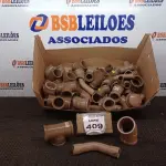 LOTE 409 - 01 LOTE COM GRANDE QUANTIDADE DE CONEXÕES HIDRÁULICAS MEDIDAS DIVERSAS. (NO ESTADO) ATENÇÃO! FAZER A VISITAÇÃO ANTES DE ARREMATAR, NÃO SABEMOS SE FUNCIONA, LEILÃO NÃO TEM GARANTIA E NEM DEVOLUÇÃO, SUJEITO A POSSÍVEIS AVARIAS VISÍVEIS/OCULTAS E/OU AUSÊNCIA DE COMPONENTES.