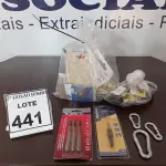 LOTE 441 - 01 LOTE COM DIVERSOS ITENS PARA FURADEIRAS, CORTADORES DE PISO, MOSQUETAS E MATERIAIS DIVERSOS. (NO ESTADO) ATENÇÃO! FAZER A VISITAÇÃO ANTES DE ARREMATAR, NÃO SABEMOS SE FUNCIONA, LEILÃO NÃO TEM GARANTIA E NEM DEVOLUÇÃO, SUJEITO A POSSÍVEIS AVARIAS VISÍVEIS/OCULTAS E/OU AUSÊNCIA DE COMPONENTES.
