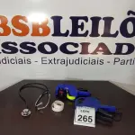 02 ETIQUETADORAS MANUAL E 01 ESTETOSCÓPIO. (NO ESTADO) ATENÇÃO! FAZER A VISITAÇÃO ANTES DE ARREMATAR, NÃO SABEMOS SE FUNCIONA, LEILÃO NÃO TEM GARANTIA E NEM DEVOLUÇÃO, SUJEITO A POSSÍVEIS AVARIAS VISÍVEIS/OCULTAS E/OU AUSÊNCIA DE COMPONENTES.