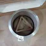 LOTE 662 - 01 SUPORTE PARA VASOS COM RODAS.  (NO ESTADO) ATENÇÃO! FAZER A VISITAÇÃO ANTES DE ARREMATAR, NÃO SABEMOS SE FUNCIONA, LEILÃO NÃO TEM GARANTIA E NEM DEVOLUÇÃO, SUJEITO A POSSÍVEIS AVARIAS VISÍVEIS/OCULTAS E/OU AUSÊNCIA DE COMPONENTES.