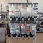 LOTE 425 - 01 DISPENSER PARA RAÇÃO A GRANEL COM 10 DIVISÕES. (NO ESTADO) ATENÇÃO! FAZER A VISITAÇÃO ANTES DE ARREMATAR, NÃO SABEMOS SE FUNCIONA, LEILÃO NÃO TEM GARANTIA E NEM DEVOLUÇÃO, SUJEITO A POSSÍVEIS AVARIAS VISÍVEIS/OCULTAS E/OU AUSÊNCIA DE COMPONENTES.