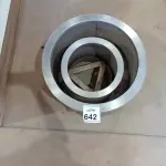 LOTE 642 - 02 BASES PARA LIXEIRAS INOX TAMANHOS DIFERENTES.  (NO ESTADO) ATENÇÃO! FAZER A VISITAÇÃO ANTES DE ARREMATAR, NÃO SABEMOS SE FUNCIONA, LEILÃO NÃO TEM GARANTIA E NEM DEVOLUÇÃO, SUJEITO A POSSÍVEIS AVARIAS VISÍVEIS/OCULTAS E/OU AUSÊNCIA DE COMPONENTES.
