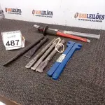 LOTE 487 - 07 PONTEIROS TAMANHOS DIVERSOS E 02 CHAVES PARA DOBRA DE VERGALHÃO. (NO ESTADO) ATENÇÃO! FAZER A VISITAÇÃO ANTES DE ARREMATAR, NÃO SABEMOS SE FUNCIONA, LEILÃO NÃO TEM GARANTIA E NEM DEVOLUÇÃO, SUJEITO A POSSÍVEIS AVARIAS VISÍVEIS/OCULTAS E/OU AUSÊNCIA DE COMPONENTES.