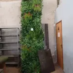 LOTE 657 - 17 PAINÉIS EM MADEIRA E 01 PAINEL DECORADO COM PLANTAS ARTIFICIAIS.  (NO ESTADO) ATENÇÃO! FAZER A VISITAÇÃO ANTES DE ARREMATAR, NÃO SABEMOS SE FUNCIONA, LEILÃO NÃO TEM GARANTIA E NEM DEVOLUÇÃO, SUJEITO A POSSÍVEIS AVARIAS VISÍVEIS/OCULTAS E/OU AUSÊNCIA DE COMPONENTES.