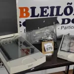 LOTE 070 - 02 SCANNERS MARCA MOCOTEK. (NO ESTADO) ATENÇÃO! FAZER A VISITAÇÃO ANTES DE ARREMATAR, NÃO SABEMOS SE FUNCIONA, LEILÃO NÃO TEM GARANTIA E NEM DEVOLUÇÃO, SUJEITO A POSSÍVEIS AVARIAS VISÍVEIS/OCULTAS E/OU AUSÊNCIA DE COMPONENTES.