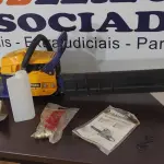 LOTE 632 - 01 MOTOSERRA DE CORRENTE A GASOLINA DA MARCA WETOKE.  (NO ESTADO) ATENÇÃO! FAZER A VISITAÇÃO ANTES DE ARREMATAR, NÃO SABEMOS SE FUNCIONA, LEILÃO NÃO TEM GARANTIA E NEM DEVOLUÇÃO, SUJEITO A POSSÍVEIS AVARIAS VISÍVEIS/OCULTAS E/OU AUSÊNCIA DE COMPONENTES.