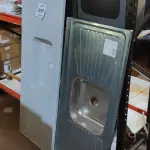 LOTE 335 - 01 PIA EM INOX 120, MM X 520MM E 01 PIA EM FIBRA COM AVARIAS. (NO ESTADO) ATENÇÃO! FAZER A VISITAÇÃO ANTES DE ARREMATAR, NÃO SABEMOS SE FUNCIONA. LEILÃO NÃO TEM GARANTIA E NEM DEVOLUÇÃO, SUJEITO A POSSÍVEIS AVARIAS VISÍVEIS/OCULTAS E/OU AUSÊNCIA DE COMPONENTES.