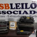 LOTE 069 - 07 NOTEBOOKS E 04 NETBOOKS PARA RETIRA DE PEÇAS. (NO ESTADO) ATENÇÃO! FAZER A VISITAÇÃO ANTES DE ARREMATAR, NÃO SABEMOS SE FUNCIONA, LEILÃO NÃO TEM GARANTIA E NEM DEVOLUÇÃO, SUJEITO A POSSÍVEIS AVARIAS VISÍVEIS/OCULTAS E/OU AUSÊNCIA DE COMPONENTES.