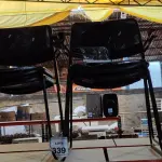 LOTE 339 - 04 CADEIRAS ESTOFADAS COM BASE DE FERRO. (NO ESTADO) ATENÇÃO! FAZER A VISITAÇÃO ANTES DE ARREMATAR, NÃO SABEMOS SE FUNCIONA. LEILÃO NÃO TEM GARANTIA E NEM DEVOLUÇÃO, SUJEITO A POSSÍVEIS AVARIAS VISÍVEIS/OCULTAS E/OU AUSÊNCIA DE COMPONENTES.