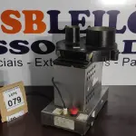 LOTE 079 - 01 RALADOR DE FRIOS. (NO ESTADO) ATENÇÃO! FAZER A VISITAÇÃO ANTES DE ARREMATAR, NÃO SABEMOS SE FUNCIONA. LEILÃO NÃO TEM GARANTIA E NEM DEVOLUÇÃO, SUJEITO A POSSÍVEIS AVARIAS VISÍVEIS/OCULTAS E/OU AUSÊNCIA DE COMPONENTES.