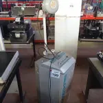 LOTE 199 - 01 MICROTHERM. (NO ESTADO) ATENÇÃO! FAZER A VISITAÇÃO ANTES DE ARREMATAR, NÃO SABEMOS SE FUNCIONA, LEILÃO NÃO TEM GARANTIA E NEM DEVOLUÇÃO, SUJEITO A POSSÍVEIS AVARIAS VISÍVEIS/OCULTAS E/OU AUSÊNCIA DE COMPONENTES.