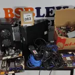 LOTE 063 - 01 CPU, 01 GABINETE VAZIO E 01 CAIXA COM GRANDE QUANTIDADE DE CABOS. (NO ESTADO) ATENÇÃO! FAZER A VISITAÇÃO ANTES DE ARREMATAR, NÃO SABEMOS SE FUNCIONA, LEILÃO NÃO TEM GARANTIA E NEM DEVOLUÇÃO, SUJEITO A POSSÍVEIS AVARIAS VISÍVEIS/OCULTAS E/OU AUSÊNCIA DE COMPONENTES.