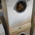 LOTE 303 - 02 MÁQUINAS DE LAVAR ROUPAS SENDO 01 BOSCH E 01 CONTINENTAL 220V. (NO ESTADO) ATENÇÃO! FAZER A VISITAÇÃO ANTES DE ARREMATAR, NÃO SABEMOS SE FUNCIONA. LEILÃO NÃO TEM GARANTIA E NEM DEVOLUÇÃO, SUJEITO A POSSÍVEIS AVARIAS VISÍVEIS/OCULTAS E/OU AUSÊNCIA DE COMPONENTES.
