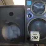 LOTE 092 - 04 CAIXAS E SOM MODELOS DIVERSOS. (NO ESTADO) ATENÇÃO! FAZER A VISITAÇÃO ANTES DE ARREMATAR, NÃO SABEMOS SE FUNCIONA, LEILÃO NÃO TEM GARANTIA E NEM DEVOLUÇÃO, SUJEITO A POSSÍVEIS AVARIAS VISÍVEIS/OCULTAS E/OU AUSÊNCIA DE COMPONENTES.