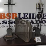 LOTE 613 - 01 KIT LAREIRA DE FERRO COMPLETO.  (NO ESTADO) ATENÇÃO! FAZER A VISITAÇÃO ANTES DE ARREMATAR, NÃO SABEMOS SE FUNCIONA, LEILÃO NÃO TEM GARANTIA E NEM DEVOLUÇÃO, SUJEITO A POSSÍVEIS AVARIAS VISÍVEIS/OCULTAS E/OU AUSÊNCIA DE COMPONENTES.