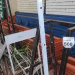 LOTE 568 - 01 FERRAGEM EXPOSITORA. (NO ESTADO) ATENÇÃO! FAZER A VISITAÇÃO ANTES DE ARREMATAR, NÃO SABEMOS SE FUNCIONA, LEILÃO NÃO TEM GARANTIA E NEM DEVOLUÇÃO, SUJEITO A POSSÍVEIS AVARIAS VISÍVEIS/OCULTAS E/OU AUSÊNCIA DE COMPONENTES.