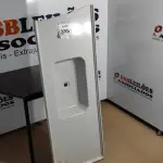 LOTE 335 - 01 PIA EM INOX 120, MM X 520MM E 01 PIA EM FIBRA COM AVARIAS. (NO ESTADO) ATENÇÃO! FAZER A VISITAÇÃO ANTES DE ARREMATAR, NÃO SABEMOS SE FUNCIONA. LEILÃO NÃO TEM GARANTIA E NEM DEVOLUÇÃO, SUJEITO A POSSÍVEIS AVARIAS VISÍVEIS/OCULTAS E/OU AUSÊNCIA DE COMPONENTES.