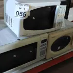 LOTE 055 - 03 MICRO-ONDAS SEM PRATO MARCAS E MODELOS DIVERSOS. (NO ESTADO) ATENÇÃO! FAZER A VISITAÇÃO ANTES DE ARREMATAR, NÃO SABEMOS SE FUNCIONA, LEILÃO NÃO TEM GARANTIA E NEM DEVOLUÇÃO, SUJEITO A POSSÍVEIS AVARIAS VISÍVEIS/OCULTAS E/OU AUSÊNCIA DE COMPONENTES.