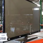 LOTE 058 - 01 TV LCD 51’’ MARCA SAMSUNG. (NO ESTADO) ATENÇÃO! FAZER A VISITAÇÃO ANTES DE ARREMATAR, NÃO SABEMOS SE FUNCIONA, LEILÃO NÃO TEM GARANTIA E NEM DEVOLUÇÃO, SUJEITO A POSSÍVEIS AVARIAS VISÍVEIS/OCULTAS E/OU AUSÊNCIA DE COMPONENTES.