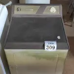 LOTE 360 - 01 MÁQUINA DE LAVAR MARCA BRASTEMP 5KG 220V. (NO ESTADO) ATENÇÃO! FAZER A VISITAÇÃO ANTES DE ARREMATAR, NÃO SABEMOS SE FUNCIONA. LEILÃO NÃO TEM GARANTIA E NEM DEVOLUÇÃO, SUJEITO A POSSÍVEIS AVARIAS VISÍVEIS/OCULTAS E/OU AUSÊNCIA DE COMPONENTES.