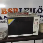LOTE 586 - 01 MICRO - ONDAS MARCA PROSDÓCIMO, 01 BOTIJÃO PEQUENO E ACESSÓRIOS PARA FOGÃO.  (NO ESTADO) ATENÇÃO! FAZER A VISITAÇÃO ANTES DE ARREMATAR, NÃO SABEMOS SE FUNCIONA, LEILÃO NÃO TEM GARANTIA E NEM DEVOLUÇÃO, SUJEITO A POSSÍVEIS AVARIAS VISÍVEIS/OCULTAS E/OU AUSÊNCIA DE COMPONENTES.