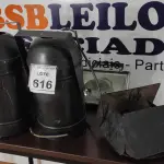 LOTE 616 - 02 REFLETORES DE 03 CANHÕES DE LUZ.  (NO ESTADO) ATENÇÃO! FAZER A VISITAÇÃO ANTES DE ARREMATAR, NÃO SABEMOS SE FUNCIONA, LEILÃO NÃO TEM GARANTIA E NEM DEVOLUÇÃO, SUJEITO A POSSÍVEIS AVARIAS VISÍVEIS/OCULTAS E/OU AUSÊNCIA DE COMPONENTES.