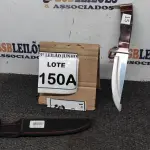 LOTE 150 -  FACA IMPORTADA AÇO INOXIDÁVEL CABO EM RESINA FULL TANG BAINHA DE NYLON TAMANHO TOTAL 27CM PESO 288G JÁ AFIADA. (NO ESTADO) ATENÇÃO! FAZER A VISITAÇÃO ANTES DE ARREMATAR, NÃO SABEMOS SE FUNCIONA, LEILÃO NÃO TEM GARANTIA E NEM DEVOLUÇÃO, SUJEITO A POSSÍVEIS AVARIAS VISÍVEIS/OCULTAS E/OU AUSÊNCIA DE COMPONENTES.