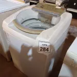 LOTE 353 - 01 MÁQUINA DE LAVAR ROUPAS BRASTEMP 9KG 220V. (NO ESTADO) ATENÇÃO! FAZER A VISITAÇÃO ANTES DE ARREMATAR, NÃO SABEMOS SE FUNCIONA. LEILÃO NÃO TEM GARANTIA E NEM DEVOLUÇÃO, SUJEITO A POSSÍVEIS AVARIAS VISÍVEIS/OCULTAS E/OU AUSÊNCIA DE COMPONENTES.