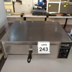 LOTE 243 - 01 FORNO ELÉTRICO INOX MARCA PICNIC. (NO ESTADO) ATENÇÃO! FAZER A VISITAÇÃO ANTES DE ARREMATAR, NÃO SABEMOS SE FUNCIONA, LEILÃO NÃO TEM GARANTIA E NEM DEVOLUÇÃO, SUJEITO A POSSÍVEIS AVARIAS VISÍVEIS/OCULTAS E/OU AUSÊNCIA DE COMPONENTES.