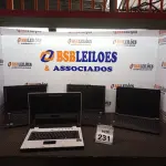 LOTE 231 - 04 NOTEBOOKS DE MARCAS E MODELOS DIVERSOS PARA RETIRADA DE PECAS. (NO ESTADO) ATENÇÃO! FAZER A VISITAÇÃO ANTES DE ARREMATAR, NÃO SABEMOS SE FUNCIONA, LEILÃO NÃO TEM GARANTIA E NEM DEVOLUÇÃO, SUJEITO A POSSÍVEIS AVARIAS VISÍVEIS/OCULTAS E/OU AUSÊNCIA DE COMPONENTES.