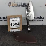 LOTE 100 - CUTELO  IMPORTADA AÇO INOXIDÁVEL CABO EM MADEIRA  FULL TANG BAINHA DE NAPA  TAMANHO TOTAL 30CM PESO 318G JÁ . (NO ESTADO) ATENÇÃO! FAZER A VISITAÇÃO ANTES DE ARREMATAR, NÃO SABEMOS SE FUNCIONA, LEILÃO NÃO TEM GARANTIA E NEM DEVOLUÇÃO, SUJEITO A POSSÍVEIS AVARIAS VISÍVEIS/OCULTAS E/OU AUSÊNCIA DE COMPONENTES.