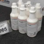 LOTE 065 - 06 LUSTRA MÓVEIS COM 1L CADA. (NO ESTADO) ATENÇÃO! FAZER A VISITAÇÃO ANTES DE ARREMATAR, NÃO SABEMOS SE FUNCIONA. LEILÃO NÃO TEM GARANTIA E NEM DEVOLUÇÃO, SUJEITO A POSSÍVEIS AVARIAS VISÍVEIS/OCULTAS E/OU AUSÊNCIA DE COMPONENTES.