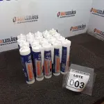 LOTE 003 - 20 ADESIVOS DE SILICONE NEUTRO INCOLOR COM 280ML MARCA OBRIVED.  (NO ESTADO) ATENÇÃO! FAZER A VISITAÇÃO ANTES DE ARREMATAR, NÃO SABEMOS SE FUNCIONA. LEILÃO NÃO TEM GARANTIA E NEM DEVOLUÇÃO, SUJEITO A POSSÍVEIS AVARIAS VISÍVEIS/OCULTAS E/OU AUSÊNCIA DE COMPONENTES.