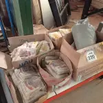 LOTE 220 - 01 LOTE COM REJUNTES DIVERSOS. (NO ESTADO) ATENÇÃO! FAZER A VISITAÇÃO ANTES DE ARREMATAR, NÃO SABEMOS SE FUNCIONA. LEILÃO NÃO TEM GARANTIA E NEM DEVOLUÇÃO, SUJEITO A POSSÍVEIS AVARIAS VISÍVEIS/OCULTAS E/OU AUSÊNCIA DE COMPONENTES.