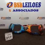 LOTE 217 - 01 HOVERBOARD NA COR VERMELHO E AZUL. (NO ESTADO) ATENÇÃO! FAZER A VISITAÇÃO ANTES DE ARREMATAR, NÃO SABEMOS SE FUNCIONA, LEILÃO NÃO TEM GARANTIA E NEM DEVOLUÇÃO, SUJEITO A POSSÍVEIS AVARIAS VISÍVEIS/OCULTAS E/OU AUSÊNCIA DE COMPONENTES.