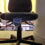 LOTE 355 - 01 CADEIRA PARA ESCRITÓRIO. (NO ESTADO) ATENÇÃO! FAZER A VISITAÇÃO ANTES DE ARREMATAR, NÃO SABEMOS SE FUNCIONA, LEILÃO NÃO TEM GARANTIA E NEM DEVOLUÇÃO, SUJEITO A POSSÍVEIS AVARIAS VISÍVEIS/OCULTAS E/OU AUSÊNCIA DE COMPONENTES.