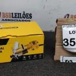 LOTE 350 - TUPIA MANUAL LAMINADORA 220V 600W. (NO ESTADO) ATENÇÃO! FAZER A VISITAÇÃO ANTES DE ARREMATAR, NÃO SABEMOS SE FUNCIONA, LEILÃO NÃO TEM GARANTIA E NEM DEVOLUÇÃO, SUJEITO A POSSÍVEIS AVARIAS VISÍVEIS/OCULTAS E/OU AUSÊNCIA DE COMPONENTES.