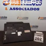 LOTE 262 - 01 NOTEBOOK MARCA LENOVO. (NO ESTADO) ATENÇÃO! FAZER A VISITAÇÃO ANTES DE ARREMATAR, NÃO SABEMOS SE FUNCIONA, LEILÃO NÃO TEM GARANTIA E NEM DEVOLUÇÃO, SUJEITO A POSSÍVEIS AVARIAS VISÍVEIS/OCULTAS E/OU AUSÊNCIA DE COMPONENTES.