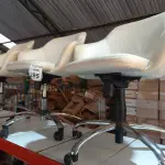 LOTE 295 - 04 POLTRONAS GIRATÓRIAS COM RODINHAS BASE CROMADA NA COR BRANCA. (NO ESTADO) ATENÇÃO! FAZER A VISITAÇÃO ANTES DE ARREMATAR, NÃO SABEMOS SE FUNCIONA, LEILÃO NÃO TEM GARANTIA E NEM DEVOLUÇÃO, SUJEITO A POSSÍVEIS AVARIAS VISÍVEIS/OCULTAS E/OU AUSÊNCIA DE COMPONENTES.
