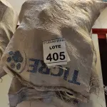 LOTE 405 - 20 UNIDADES DE JUNÇÃO Y 50X50MM E 29 LUVAS DE CORRER 19MM. (NO ESTADO) ATENÇÃO! FAZER A VISITAÇÃO ANTES DE ARREMATAR, NÃO SABEMOS SE FUNCIONA. LEILÃO NÃO TEM GARANTIA E NEM DEVOLUÇÃO, SUJEITO A POSSÍVEIS AVARIAS VISÍVEIS/OCULTAS E/OU AUSÊNCIA DE COMPONENTES.