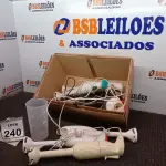 LOTE 240 - 01 LOTE COM VARIOS MIXERS. (NO ESTADO) ATENÇÃO! FAZER A VISITAÇÃO ANTES DE ARREMATAR, NÃO SABEMOS SE FUNCIONA, LEILÃO NÃO TEM GARANTIA E NEM DEVOLUÇÃO, SUJEITO A POSSÍVEIS AVARIAS VISÍVEIS/OCULTAS E/OU AUSÊNCIA DE COMPONENTES.