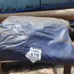LOTE 333 - 01 LONA DE CAMINHÃO. (NO ESTADO) ATENÇÃO! FAZER A VISITAÇÃO ANTES DE ARREMATAR, NÃO SABEMOS SE FUNCIONA, LEILÃO NÃO TEM GARANTIA E NEM DEVOLUÇÃO, SUJEITO A POSSÍVEIS AVARIAS VISÍVEIS/OCULTAS E/OU AUSÊNCIA DE COMPONENTES.