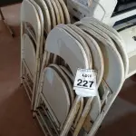 LOTE 227 - 14 CADEIRAS DOBRÁVEIS DE FERRO. (NO ESTADO) ATENÇÃO! FAZER A VISITAÇÃO ANTES DE ARREMATAR, NÃO SABEMOS SE FUNCIONA, LEILÃO NÃO TEM GARANTIA E NEM DEVOLUÇÃO, SUJEITO A POSSÍVEIS AVARIAS VISÍVEIS/OCULTAS E/OU AUSÊNCIA DE COMPONENTES.