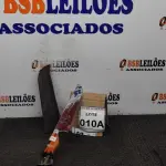 LOTE 010 - 01 FACA ARTESANAL AÇO INOX CABO HIBRIDO MADEIRA E RESINA  BAINHA DE COURO LEGITIMO 10POLEGADAS DE LAMINA TAMANHO TOTAL 39CM  PESO 327G JÁ AFIADA.   (NO ESTADO) ATENÇÃO! FAZER A VISITAÇÃO ANTES DE ARREMATAR, NÃO SABEMOS SE FUNCIONA, LEILÃO NÃO TEM GARANTIA E NEM DEVOLUÇÃO, SUJEITO A POSSÍVEIS AVARIAS VISÍVEIS/OCULTAS E/OU AUSÊNCIA DE COMPONENTES.