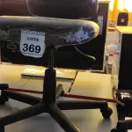 LOTE 369 - 01 CADEIRA PARA ESCRITÓRIO. (NO ESTADO) ATENÇÃO! FAZER A VISITAÇÃO ANTES DE ARREMATAR, NÃO SABEMOS SE FUNCIONA, LEILÃO NÃO TEM GARANTIA E NEM DEVOLUÇÃO, SUJEITO A POSSÍVEIS AVARIAS VISÍVEIS/OCULTAS E/OU AUSÊNCIA DE COMPONENTES.