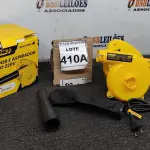 LOTE 410 - SOPRADOR  E ASPIRADOR ELÉTRICO 220V 700W 13600RPM. (NO ESTADO) ATENÇÃO! FAZER A VISITAÇÃO ANTES DE ARREMATAR, NÃO SABEMOS SE FUNCIONA, LEILÃO NÃO TEM GARANTIA E NEM DEVOLUÇÃO, SUJEITO A POSSÍVEIS AVARIAS VISÍVEIS/OCULTAS E/OU AUSÊNCIA DE COMPONENTES. 