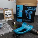 LOTE 270 - SOPRADOR TÉRMICO 220V DUAS VELOCIDADES 1BICO 2000W. (NO ESTADO) ATENÇÃO! FAZER A VISITAÇÃO ANTES DE ARREMATAR, NÃO SABEMOS SE FUNCIONA, LEILÃO NÃO TEM GARANTIA E NEM DEVOLUÇÃO, SUJEITO A POSSÍVEIS AVARIAS VISÍVEIS/OCULTAS E/OU AUSÊNCIA DE COMPONENTES. 