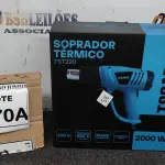 LOTE 270 - SOPRADOR TÉRMICO 220V DUAS VELOCIDADES 1BICO 2000W. (NO ESTADO) ATENÇÃO! FAZER A VISITAÇÃO ANTES DE ARREMATAR, NÃO SABEMOS SE FUNCIONA, LEILÃO NÃO TEM GARANTIA E NEM DEVOLUÇÃO, SUJEITO A POSSÍVEIS AVARIAS VISÍVEIS/OCULTAS E/OU AUSÊNCIA DE COMPONENTES. 
