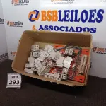 LOTE 293 - 01 LOTE COM VÁRIOS DISJUNTORES DE TAMANHOS E MODELOS DIVERSOS. (NO ESTADO) ATENÇÃO! FAZER A VISITAÇÃO ANTES DE ARREMATAR, NÃO SABEMOS SE FUNCIONA, LEILÃO NÃO TEM GARANTIA E NEM DEVOLUÇÃO, SUJEITO A POSSÍVEIS AVARIAS VISÍVEIS/OCULTAS E/OU AUSÊNCIA DE COMPONENTES.